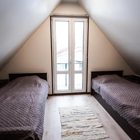 With Free Parking 4*