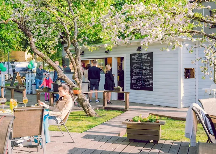 Гостевой дом With Free Parking