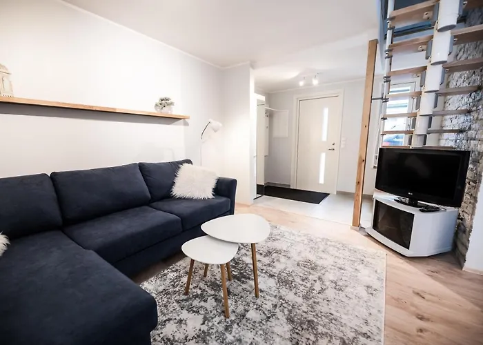 With Free Parking Гостевой дом 4*