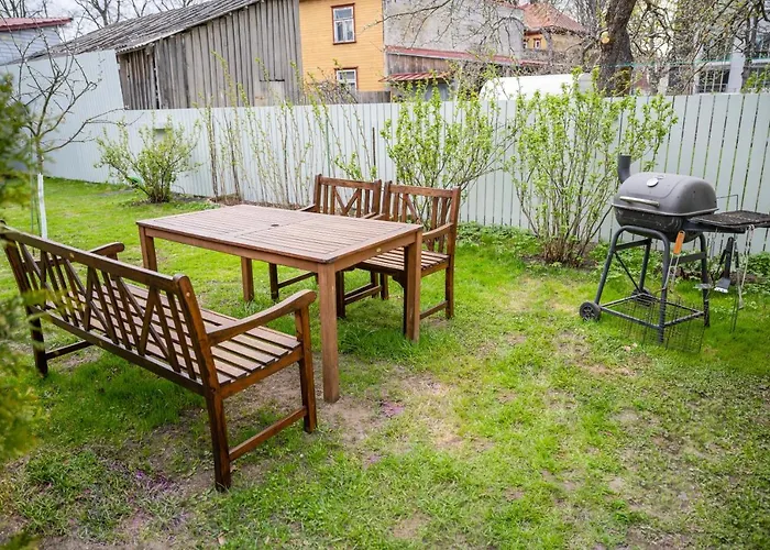 Гостевой дом With Free Parking 4*