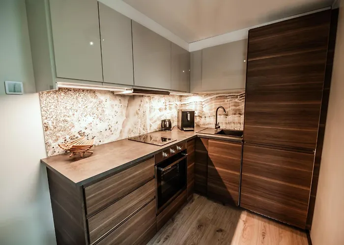 With Free Parking Гостевой дом 4*