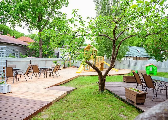 With Free Parking 4*